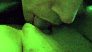 eat that sexy pussy close up 😋