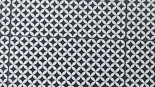 bbw milf washes bathroom naked with big ass 😍