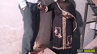 Punjabi Stepmom Diwali Ke Din Ghar Ke Kone Kone Me Diye Laga Rahi Thi Ladke Ne Wahi Par Ghodi Bankar Chod Diya
