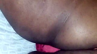 i luv eatin some ebony pussy b4 bed