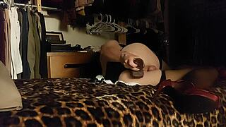 Janna Love Solo Anal With Dildo