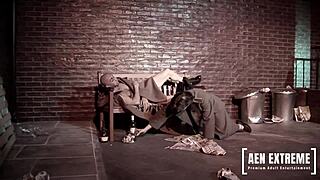 Pornstar Lisa Rose Tag Teamed By Two Guys On Her Beat