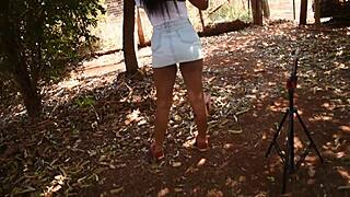 Teen lets friend fuck her ass