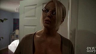 yo, Alura Jenson and Lily Larimar fill shoes with hot doggystyle! 🔥