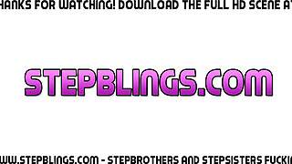 Maya Kendrick和Katy Kiss分享大鸡巴在硬核中