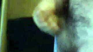 Pajero from Cordoba shows his short dick on webcam