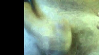 Pajero from Cordoba shows his short dick on webcam