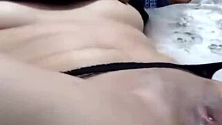 filipina nadya squirts hard 😮