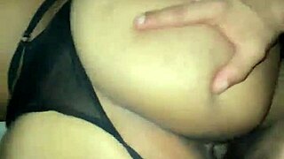 mexicana hermosa looks stunning in casual chat