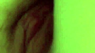 I-I train my teen 18+ ass with toys for deep anal penetration.