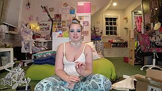 Chubby couple unboxes Utimi toy and tests it with spanking and vibrator.