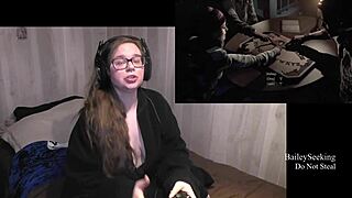 Big tits and fat ass in a late night play session