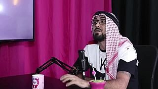 O Problema Da Broxada Vem Mais Por Causa Da Cabeça E Muita Gente Do Meio Liberal Se Exibe E O Camarote - Elquer Carlos Sheer Red