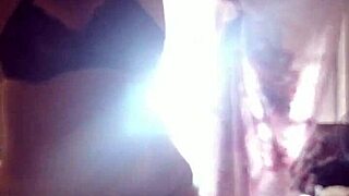 Milf Applies Lotion to Her Sexy Nude Skin