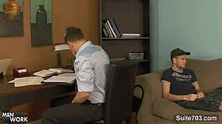 Gorgeous Gays: Sucking Or Screwing?