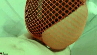 Hermanastra ven y te follo el co�o hasta llenarte de leche