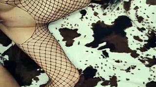 Konen i strømper får røven kneppet hårdt