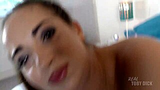 Does this hottie give her throat for rough face fucking?