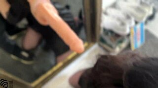 Villit sairaalaroolipeli vaimon kanssa muuttuu kuuma suihinotoksi