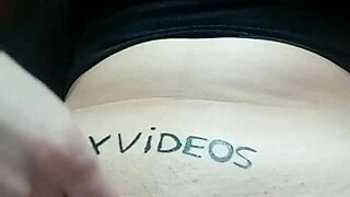 Check out this shaved pussy I found!