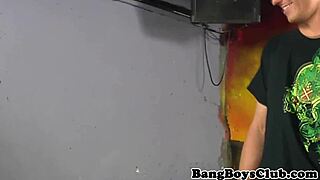 Do you like mature cocksucking?