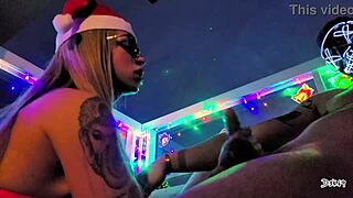 Our sexy Christmas with a sloppy blowjob and cumshot as a gift 😘