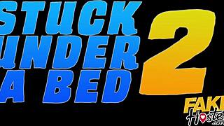 Falešný hostel uvíznutý pod postelí v mokré kundičkové trojce?