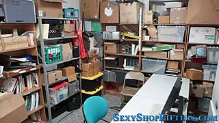 Amateur slut gets facial in reality