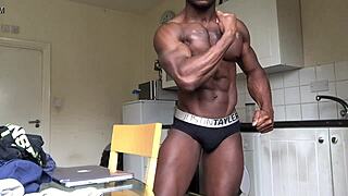 Muscular Black Bodybuilder Performs On Gay Webcam