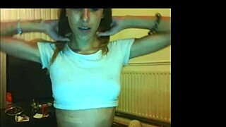 Is Imogen The Hottest British Webcam Model?