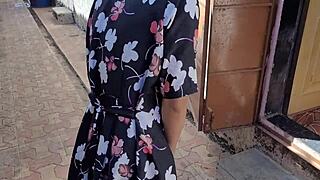 पड़ोसी भाभी को देवर ने जबरदस्ती चोदा! कितना वाइल्ड इंडियन अस सीन!