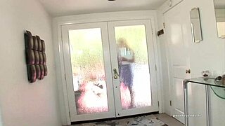 shyla stylez fucks huge black cock to sell house?