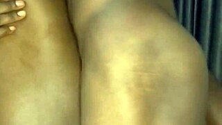 Big Ass Baddie Refuses Condoms During Doggystyle