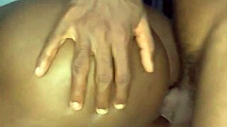 Big Ass Baddie Refuses Condoms During Doggystyle