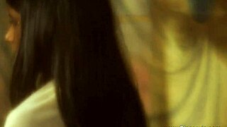 girl from erotic bollywood seduces her friend with sensual solo