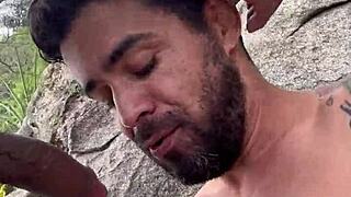 Fodendo Na Praia De Abrico Com Bareback Gay. 🌊