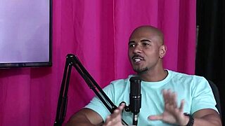 Sex Disaster! Lucas Ferraz Fails In Bisexual Lingerie Group With Brazilians!