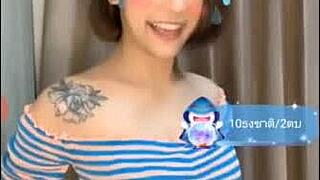 bライブまとめ１ showcases stunning asian webcam talent