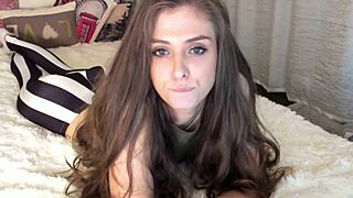 my neighbor in quarantine uses toys