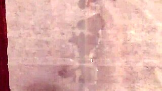 Mahu Tengok Jerk Slo-Mo Dengan Pancutan Air Mani?