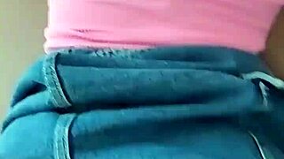 fucking my girlfriend's pussy at home