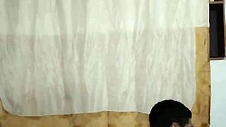 asi de caliente jugando con mi culo