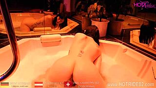 Ich Zeige Dir Meine Geile Nasse Fickfotze Im Whirlpool