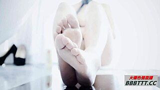 She takes that monster cock in her latina bondage session