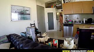 Fucking Shaved Mainstream Model With Big Ass