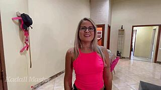 Loirinha Safada Disse Que Corno Não Se Importa Dela Dar Pros Amigos