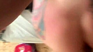 Why does the tattooed blonde scream to stop?