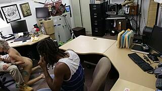 1-Real Amateur Girls Fucked by Glamorous Guy -2015-11-12-03-34-049