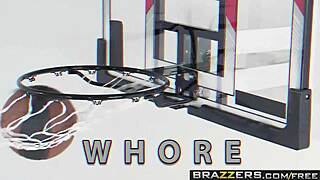 スポーツでの巨乳 - Brandy AnistonとMr Peteのラフシーン