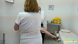 Oldnanny British Mature Ladies in Threesome Toy Play